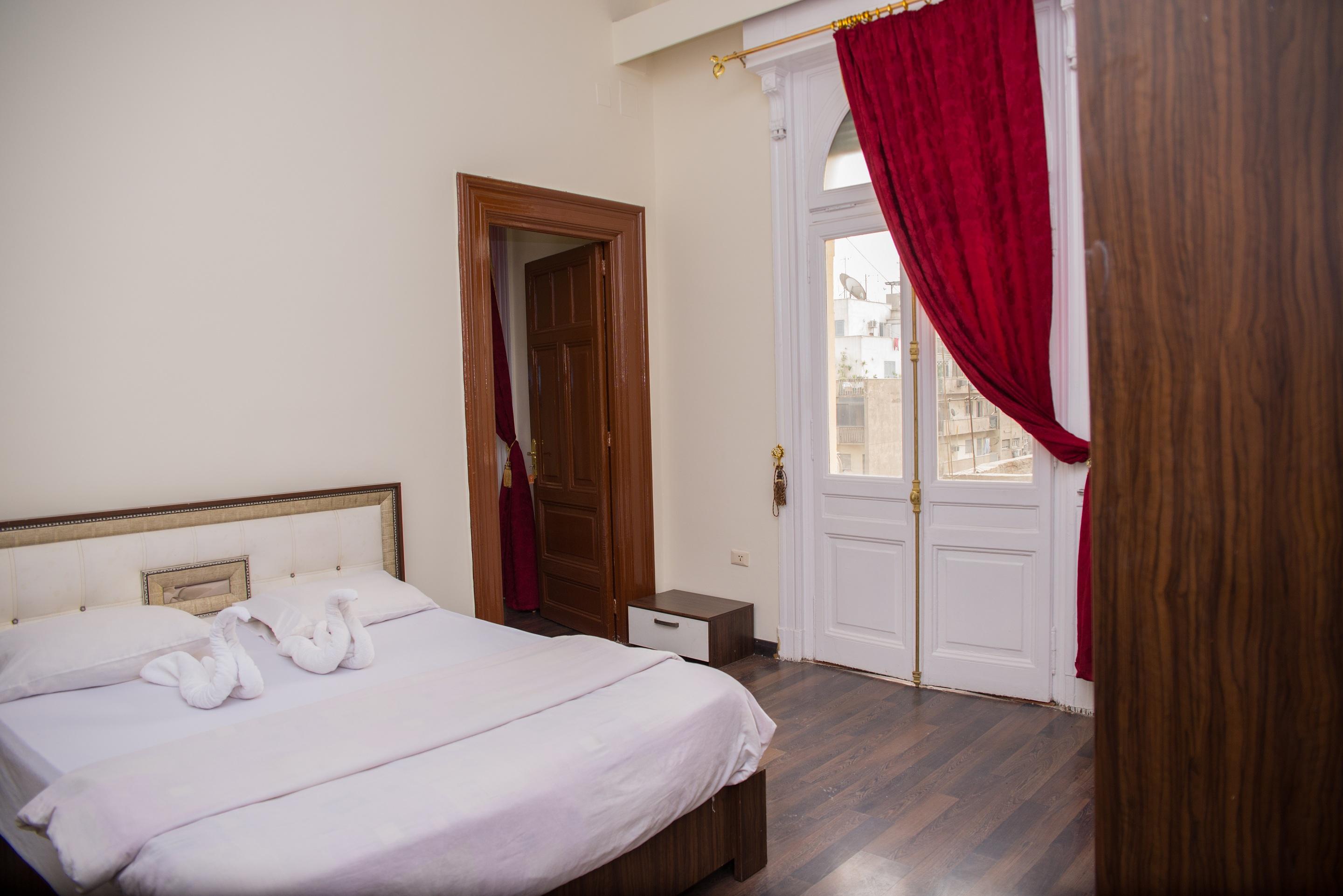 Hotel Grand Royal Kaherah Luaran gambar