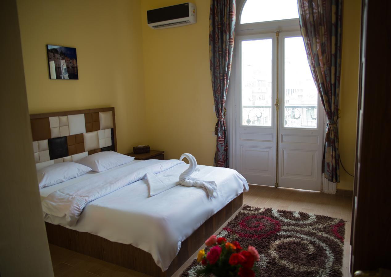 Hotel Grand Royal Kaherah Luaran gambar