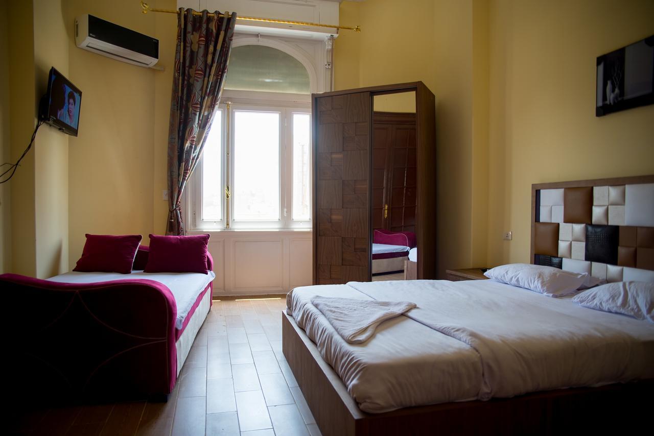 Hotel Grand Royal Kaherah Luaran gambar